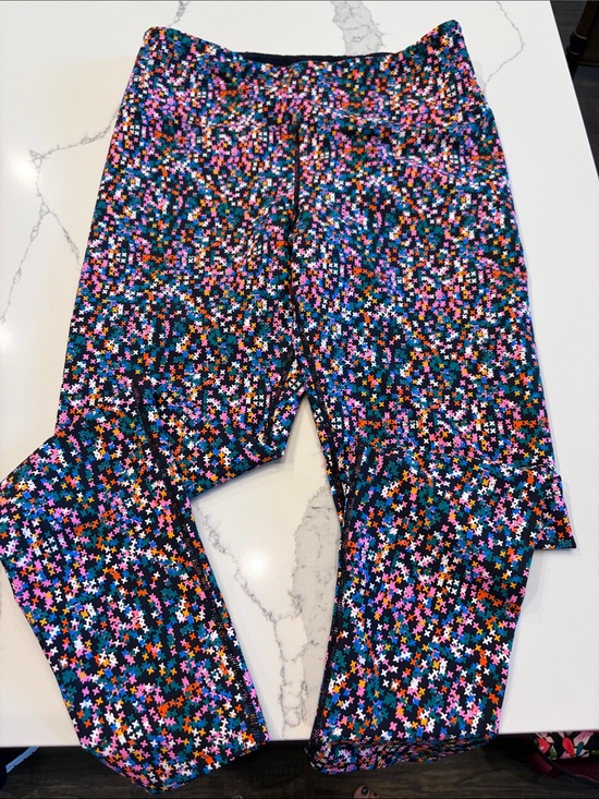 SSYS Pants - SSYS Women's Multicolor Star-Print Leggings - Stretch Activewear